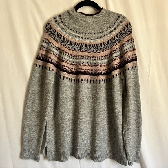 Sienna Sage Fair Isle Gray Patterned Women's Turtleneck Sweater - Picture 3 of 4